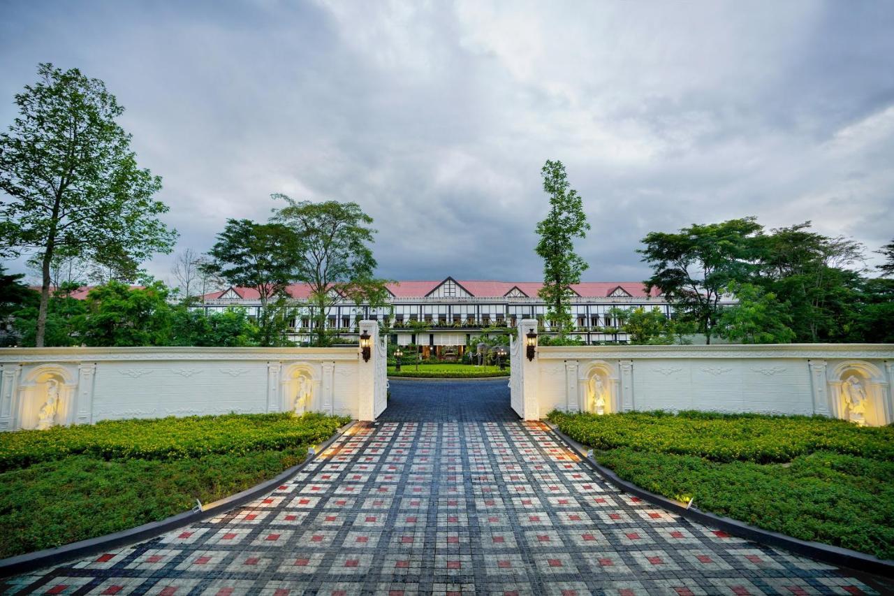 Mayfair Tea Resort シリグリ エクステリア 写真