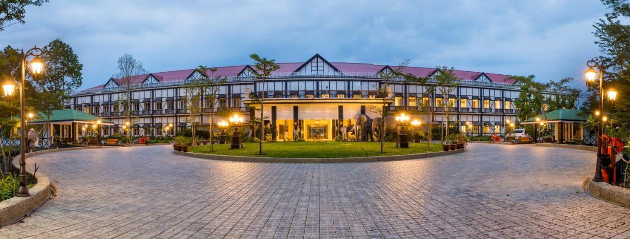 Mayfair Tea Resort シリグリ エクステリア 写真
